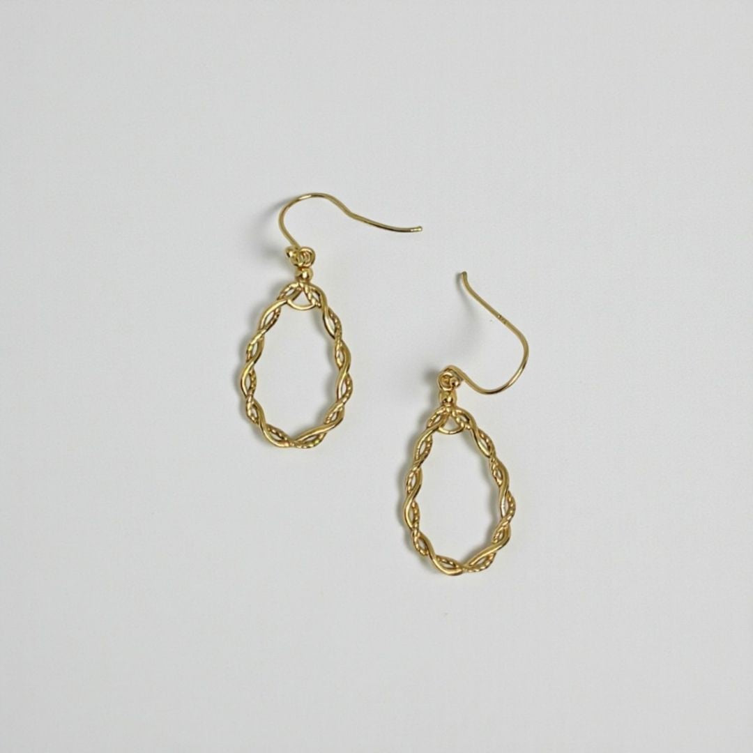 Twined Loop