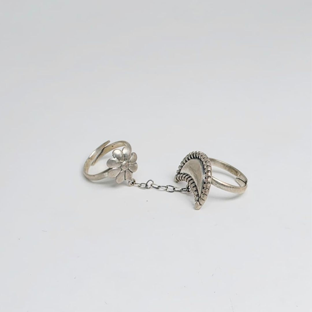 Moonlace ring