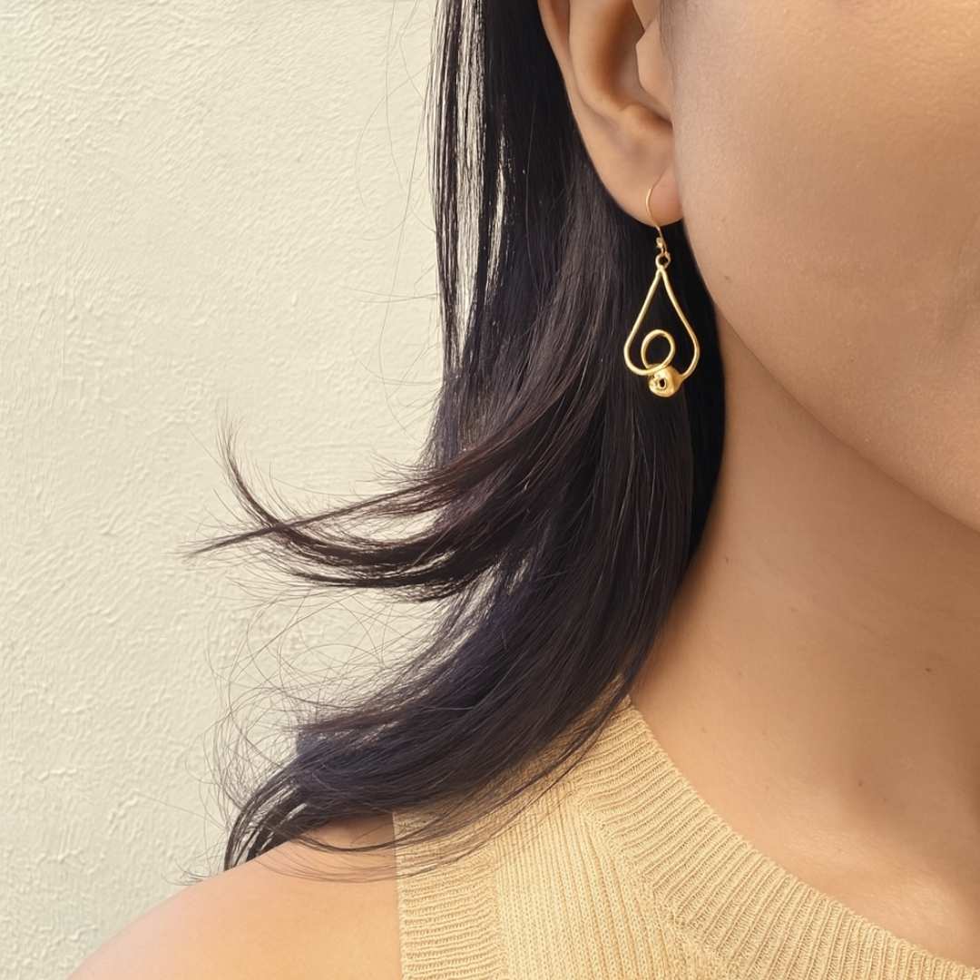 spherical gold bead Earrings