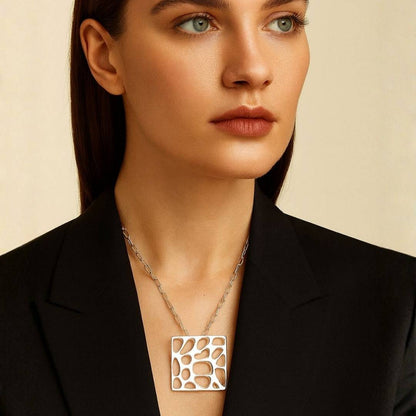 Jaali Necklace