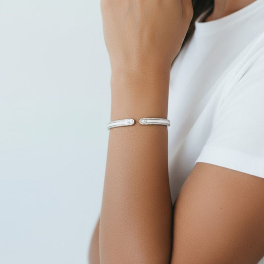 Axis Cuff